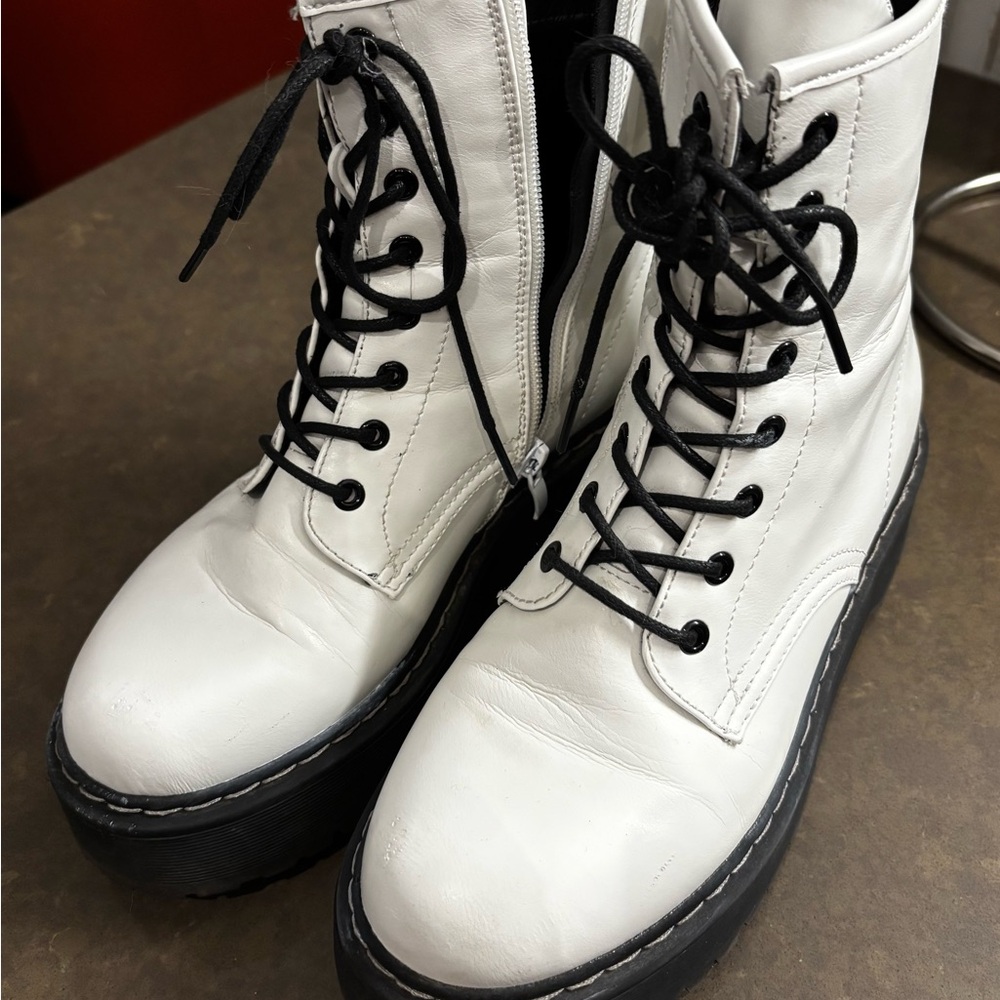 Steve Madden White Combat Boots with Black Laces